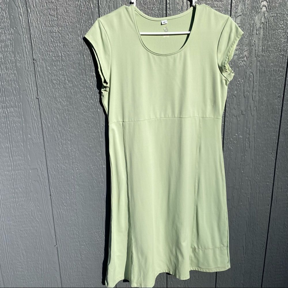 Isis For Woman Mint Green Athletic Stretch Dress M